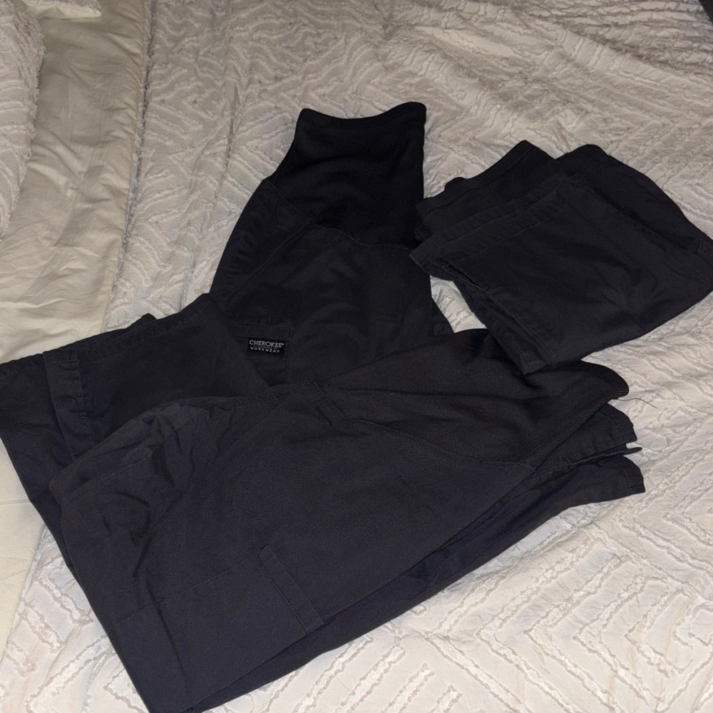 Set of 3 Women’s Maternity Scrub Pants